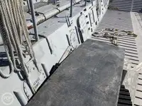 Landungsboot, Tank zu verkaufen