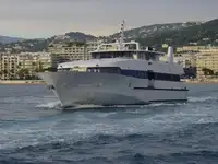 Fährschiff zu verkaufen