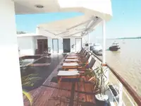 Kreuzfahrtschiff zu verkaufen