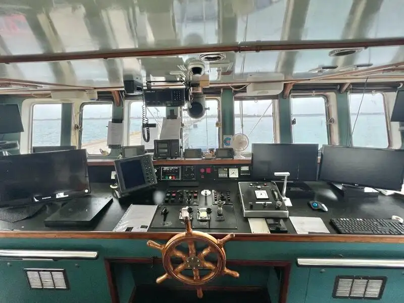 Trawler zu verkaufen