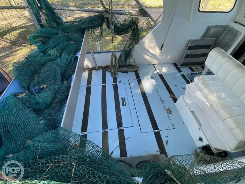 Trawler zu verkaufen