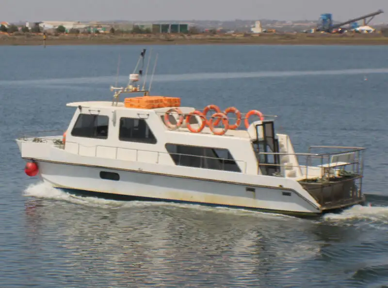 Crew-Boot zu verkaufen