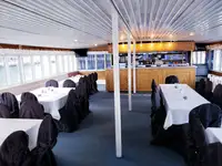 Fährschiff zu verkaufen