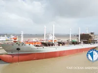 Kühlschiff zu verkaufen