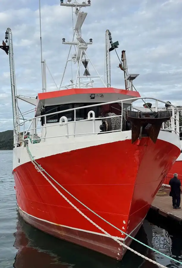Trawler zu verkaufen