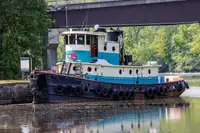 Schleppboot zu verkaufen