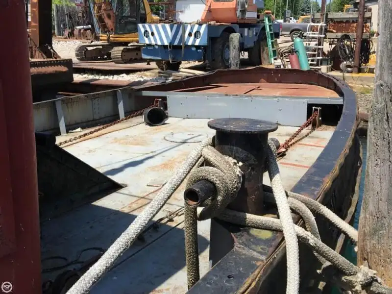 Schleppboot zu verkaufen
