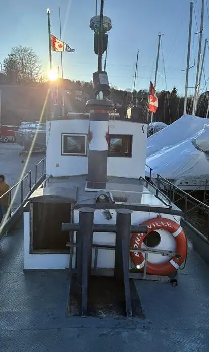 Schleppboot zu verkaufen
