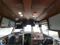 Rettungsboot zu verkaufen