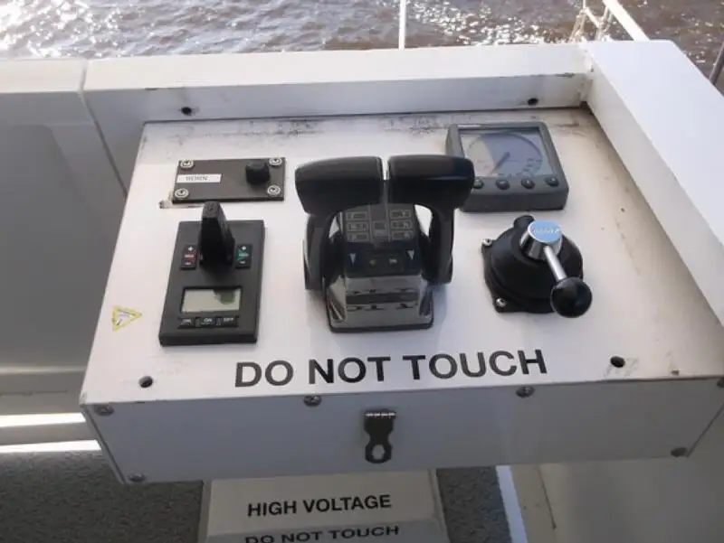 Kreuzfahrtschiff zu verkaufen