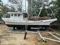 Trawler zu verkaufen