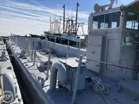 Landungsboot, Tank zu verkaufen