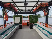 Kreuzfahrtschiff zu verkaufen