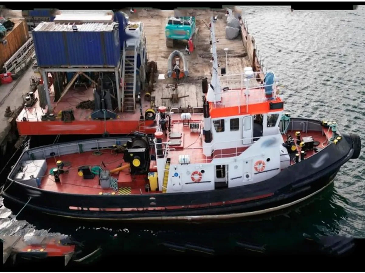 Schleppboot zu verkaufen