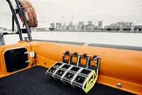 Festrumpf-Schlauchboot zu verkaufen