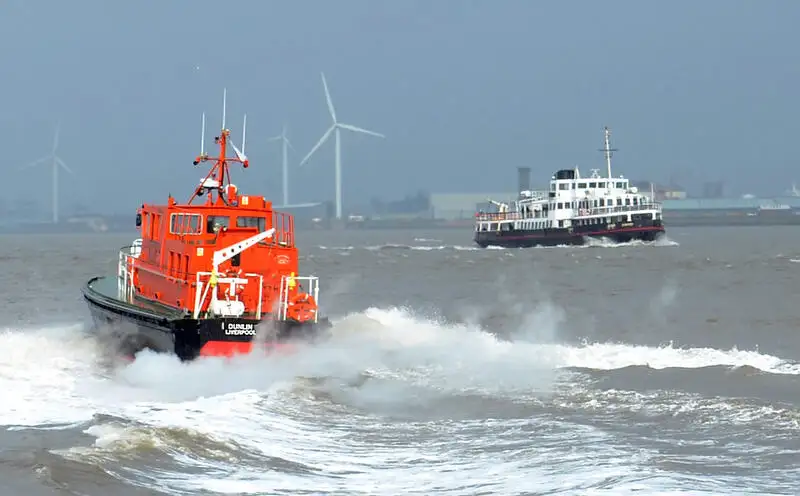Crew-Boot zu verkaufen
