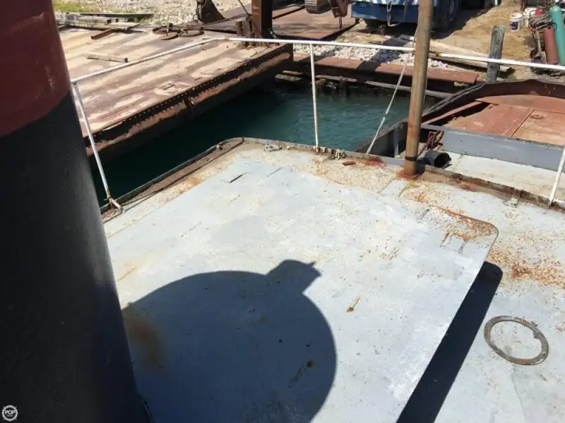 Schleppboot zu verkaufen