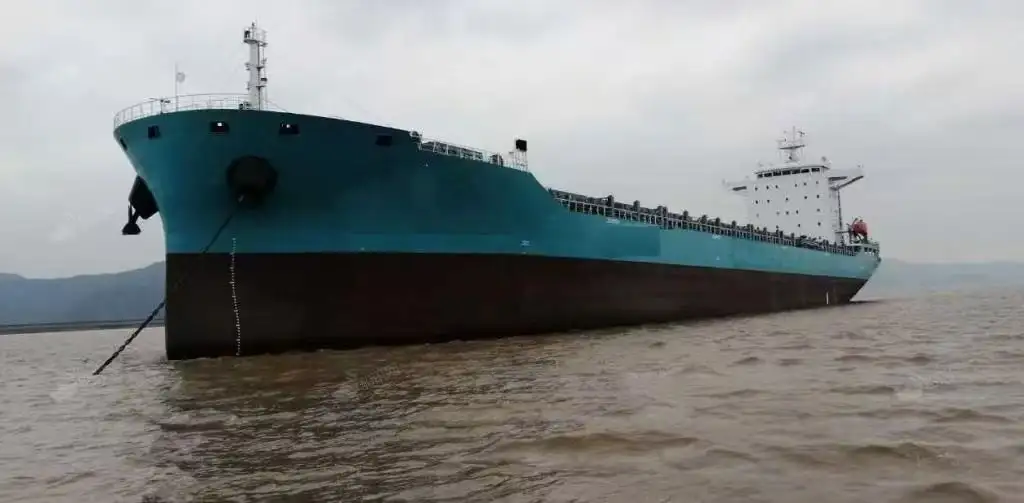 Containerschiff zu verkaufen