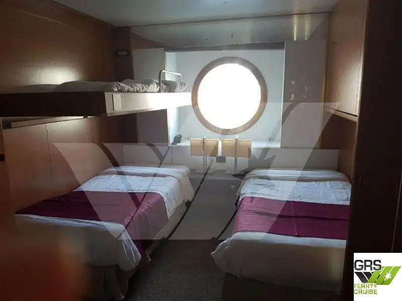 Kreuzfahrtschiff zu verkaufen