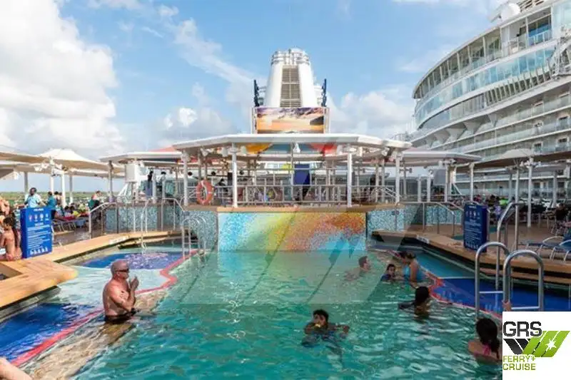 Kreuzfahrtschiff zu verkaufen