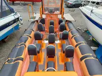 Festrumpf-Schlauchboot zu verkaufen