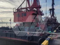 Kranboot zu verkaufen