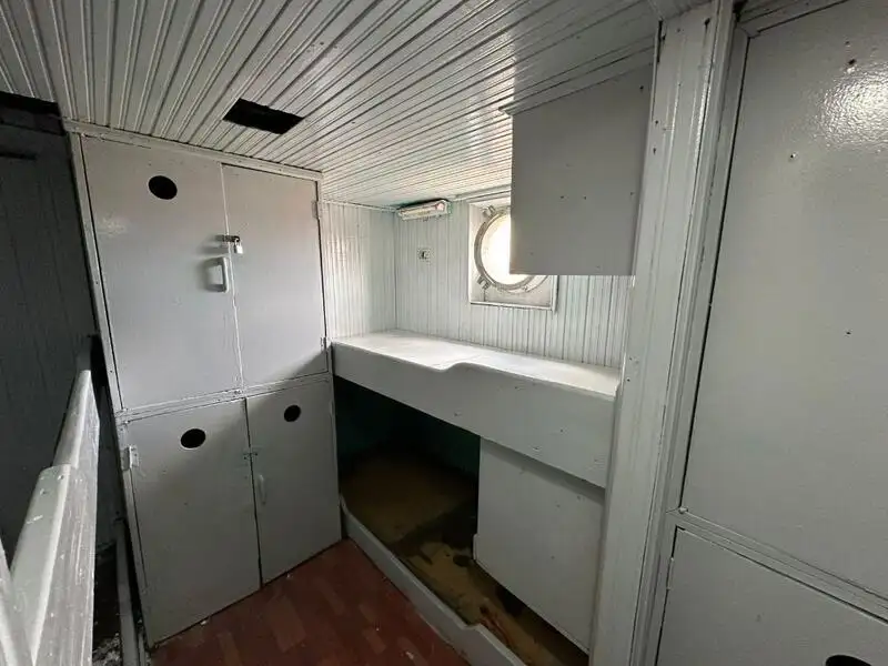 Trawler zu verkaufen