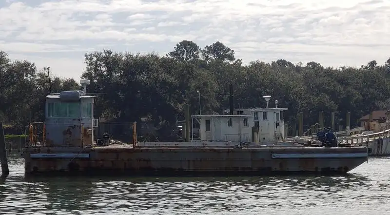 Schleppboot zu verkaufen