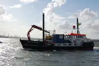 Arbeitsboote zu verkaufen