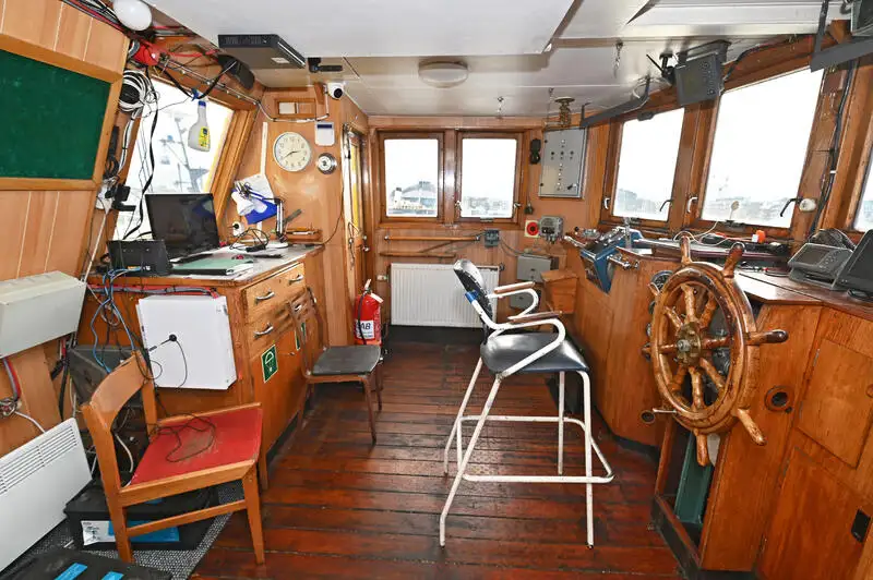 Schleppboot zu verkaufen