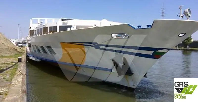 Kreuzfahrtschiff zu verkaufen