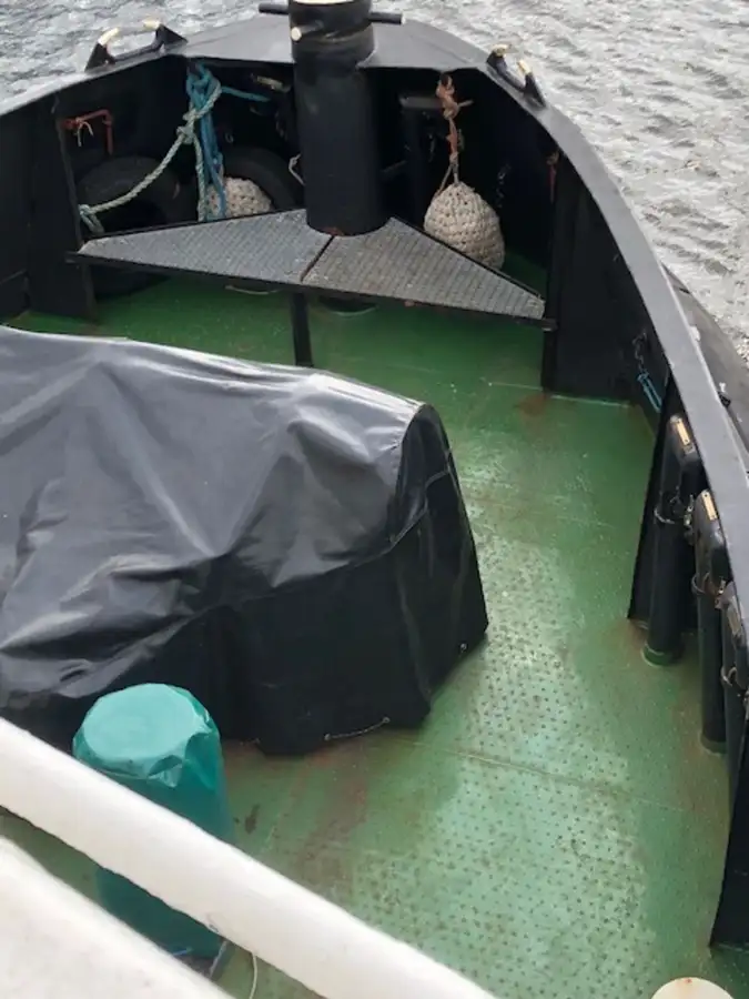 Schleppboot zu verkaufen