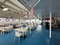 Kreuzfahrtschiff zu verkaufen