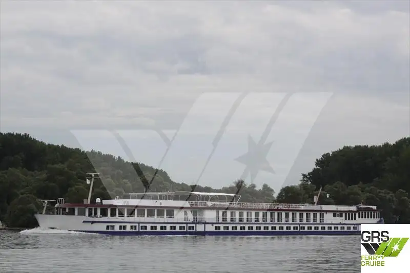 Kreuzfahrtschiff zu verkaufen