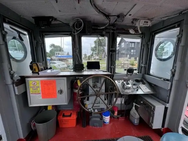 Schleppboot zu verkaufen
