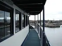 Kreuzfahrtschiff zu verkaufen