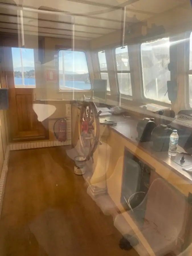 Fährschiff zu verkaufen