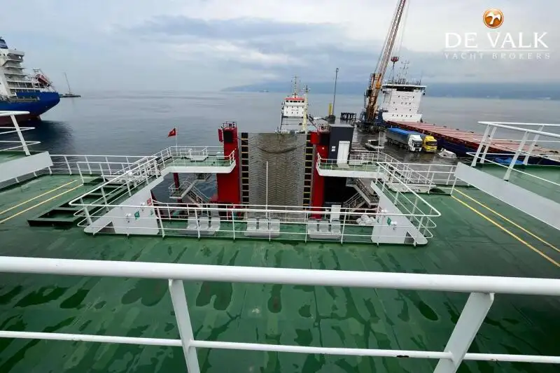 Fährschiff zu verkaufen
