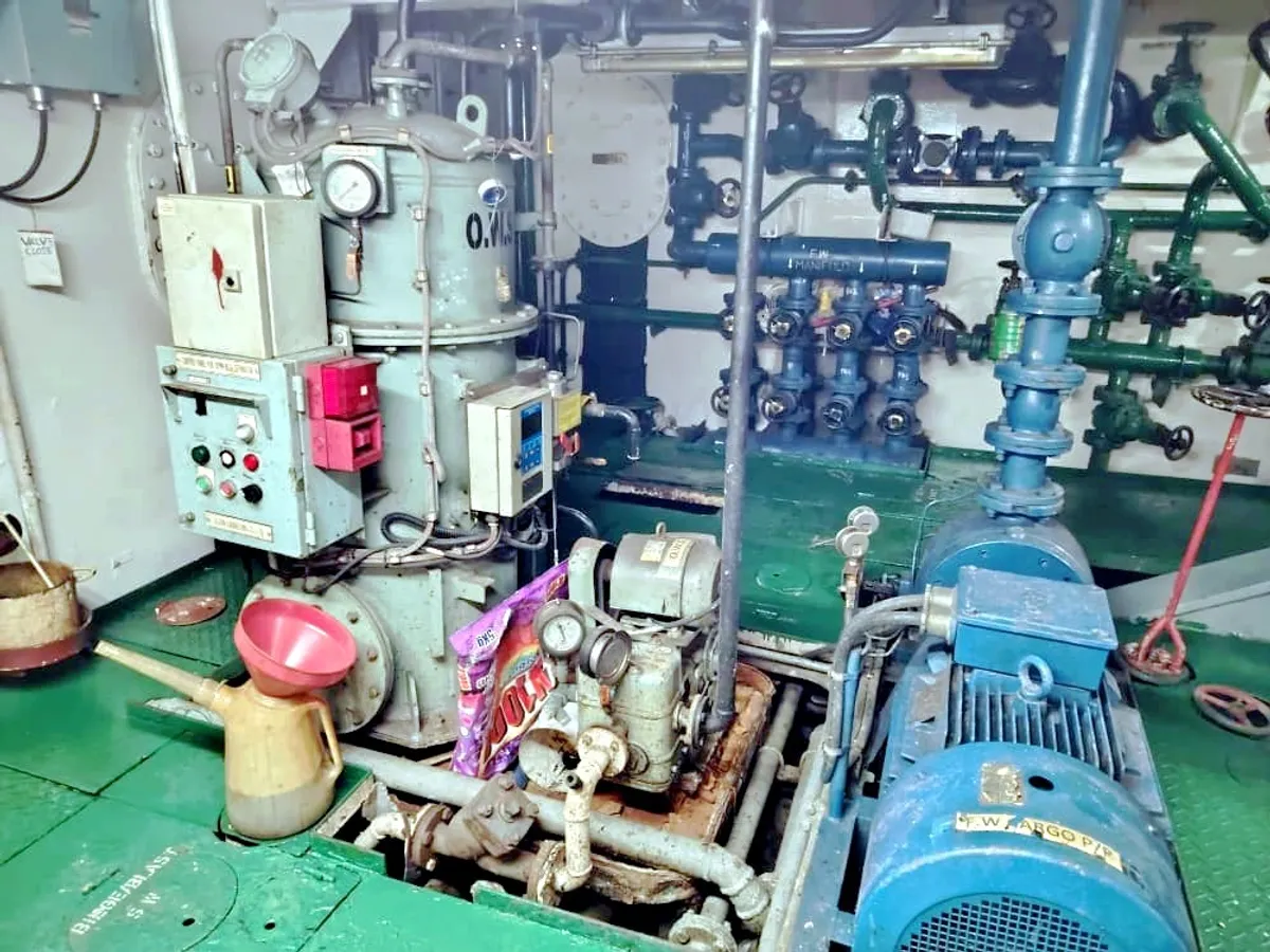 Landungsboot, Tank zu verkaufen
