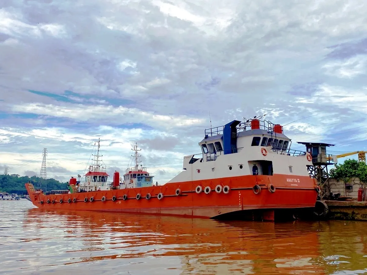 Landungsboot, Tank zu verkaufen