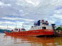Landungsboot, Tank zu verkaufen
