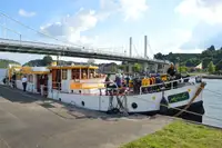 Kreuzfahrtschiff zu verkaufen