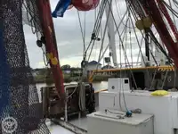 Trawler zu verkaufen
