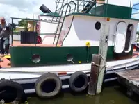 Schleppboot zu verkaufen