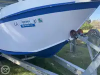 Trawler zu verkaufen