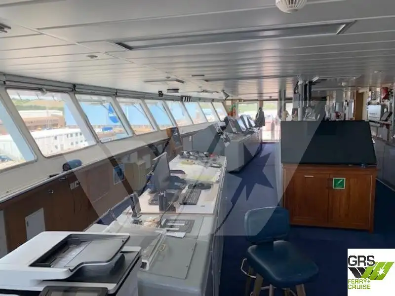 Kreuzfahrtschiff zu verkaufen