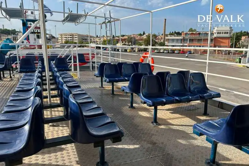Kreuzfahrtschiff zu verkaufen