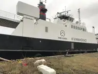 Fährschiff zu verkaufen