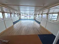 Kreuzfahrtschiff zu verkaufen