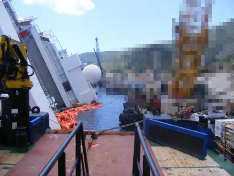 Schleppboot zu verkaufen